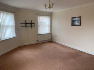 Lounge- click for photo gallery